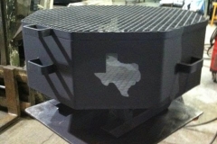 Custom_Metal_Wood_Grill